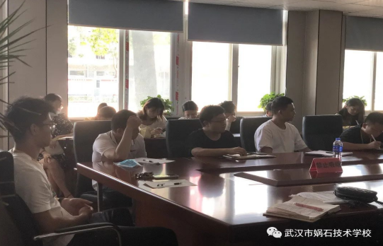 统一思想、凝聚共识、夯实基础、提高质量 ——教务处召开新学期 统一思想、凝聚共识、夯实基础、提高质量 ——教务处召开新学期